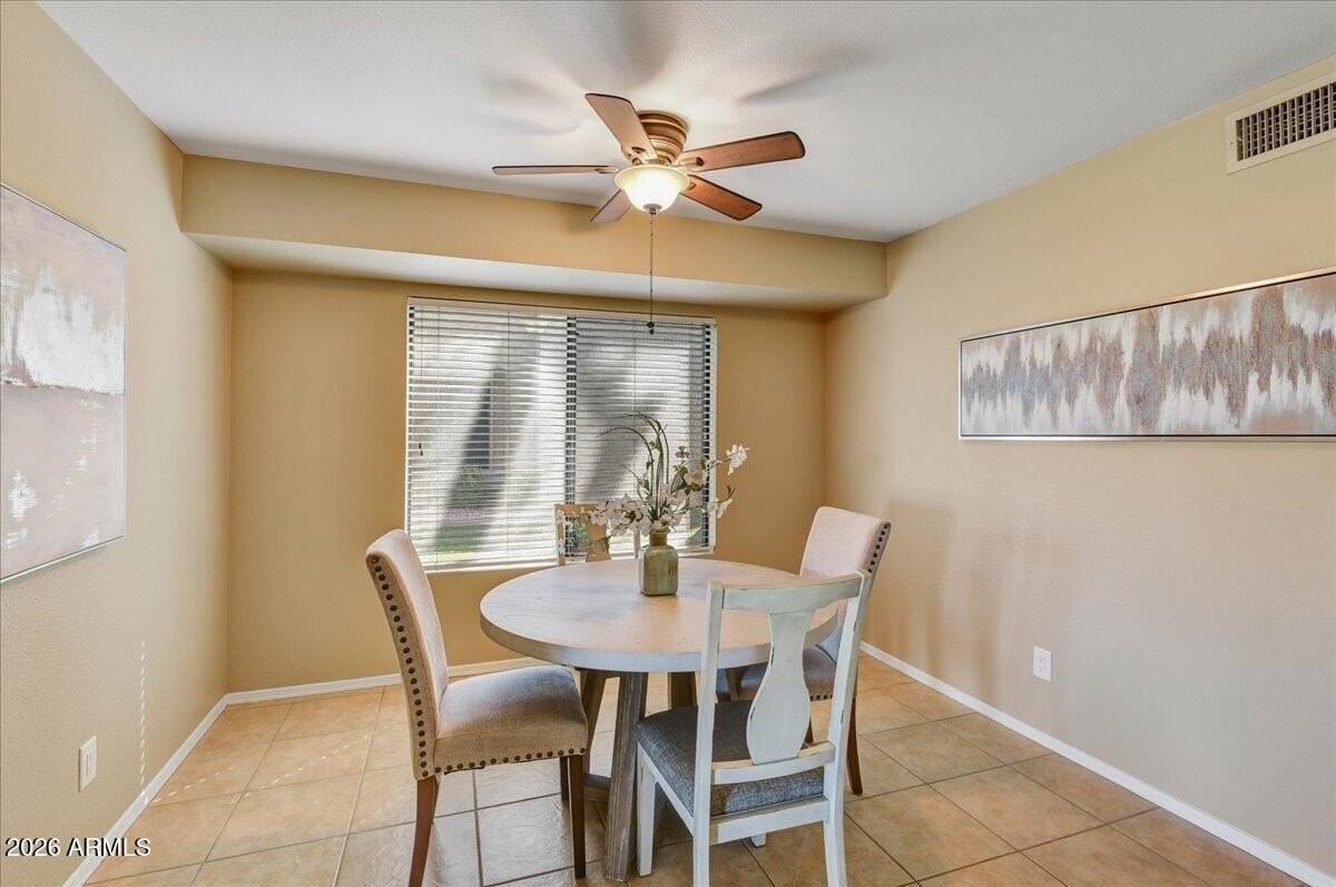 9630 W Tonto Ln - Photo 6 of 25