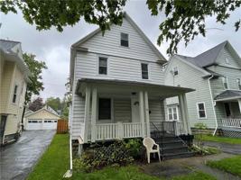 featured image of 76 Gold St