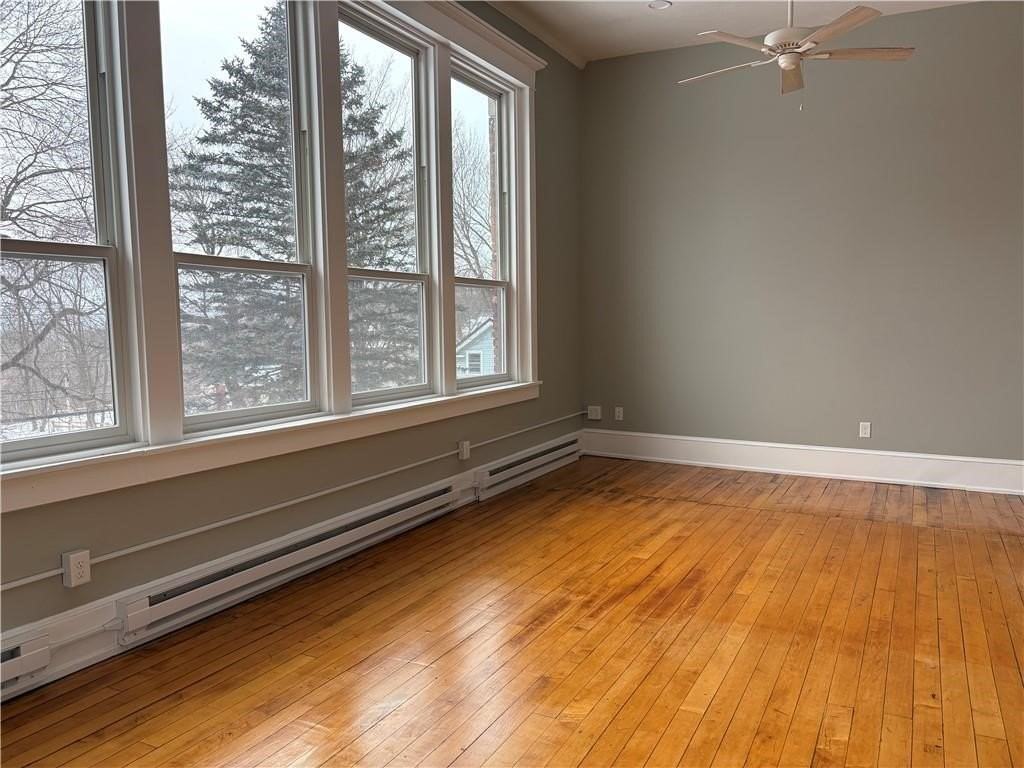 290 Chestnut St #8 - Photo 5 of 9