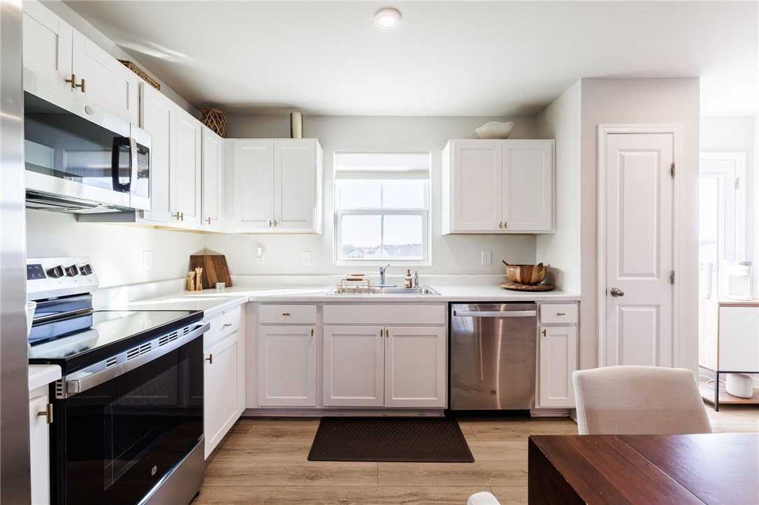 294 Mildahn Road - Photo 6 of 27