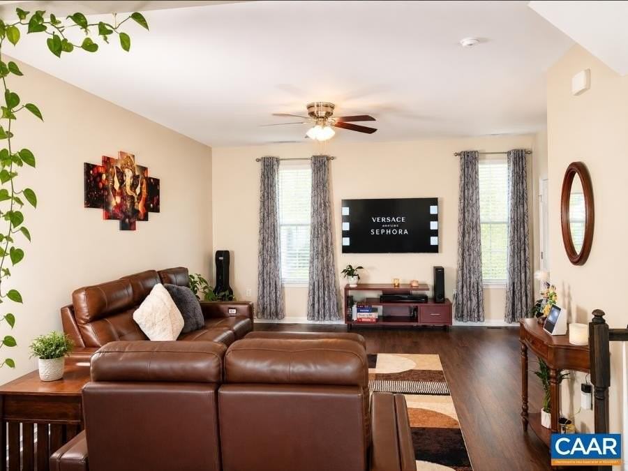 2046 Elm Tree Ct - Photo 6 of 20