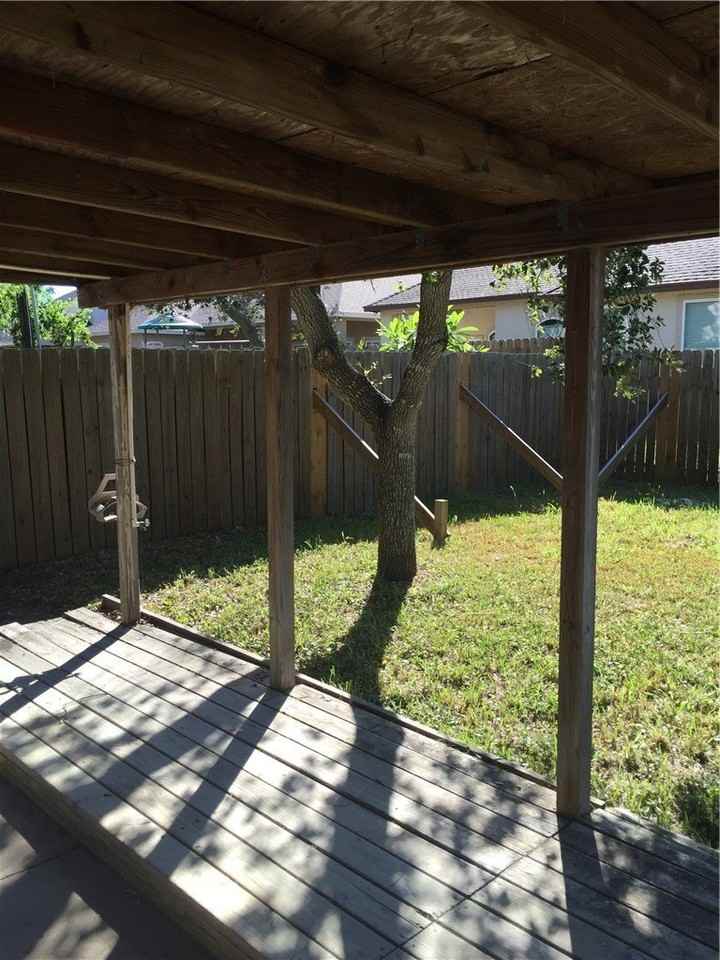 2317 Vialoux Dr - Photo 7 of 10
