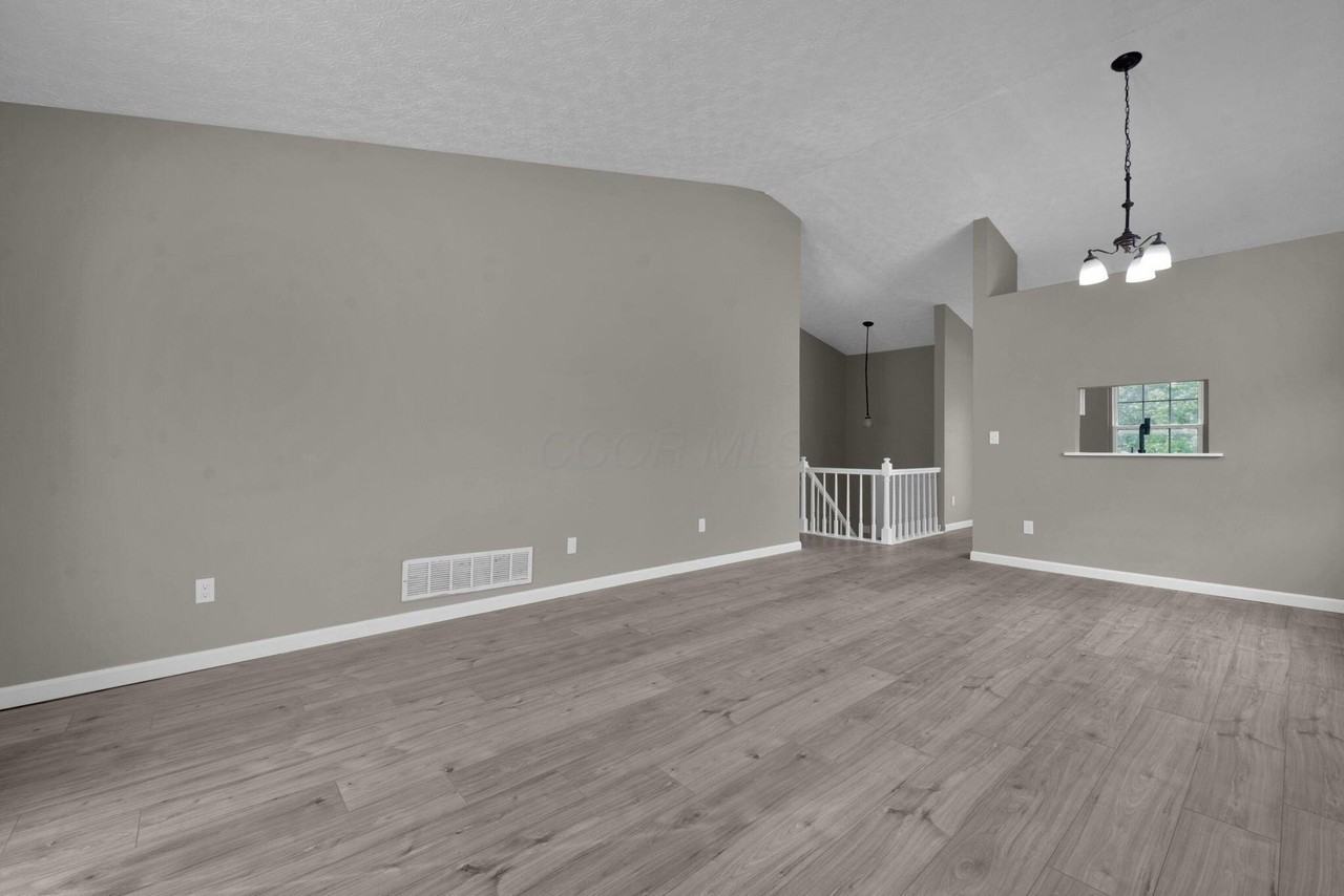 3124 Creighton Pl - Photo 4 of 15
