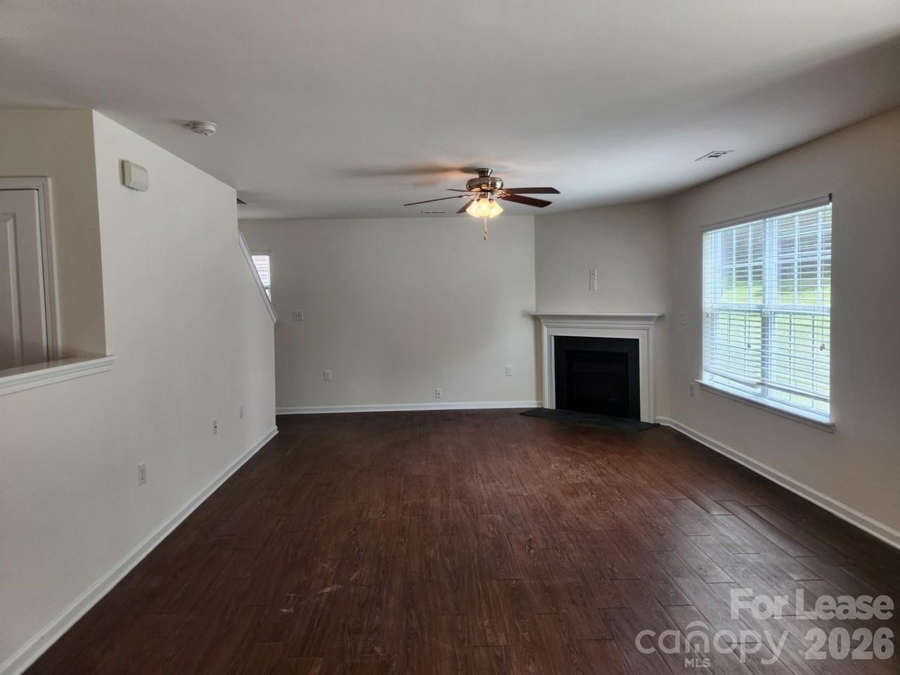 1415 Kent Downs Ave Sw - Photo 6 of 24