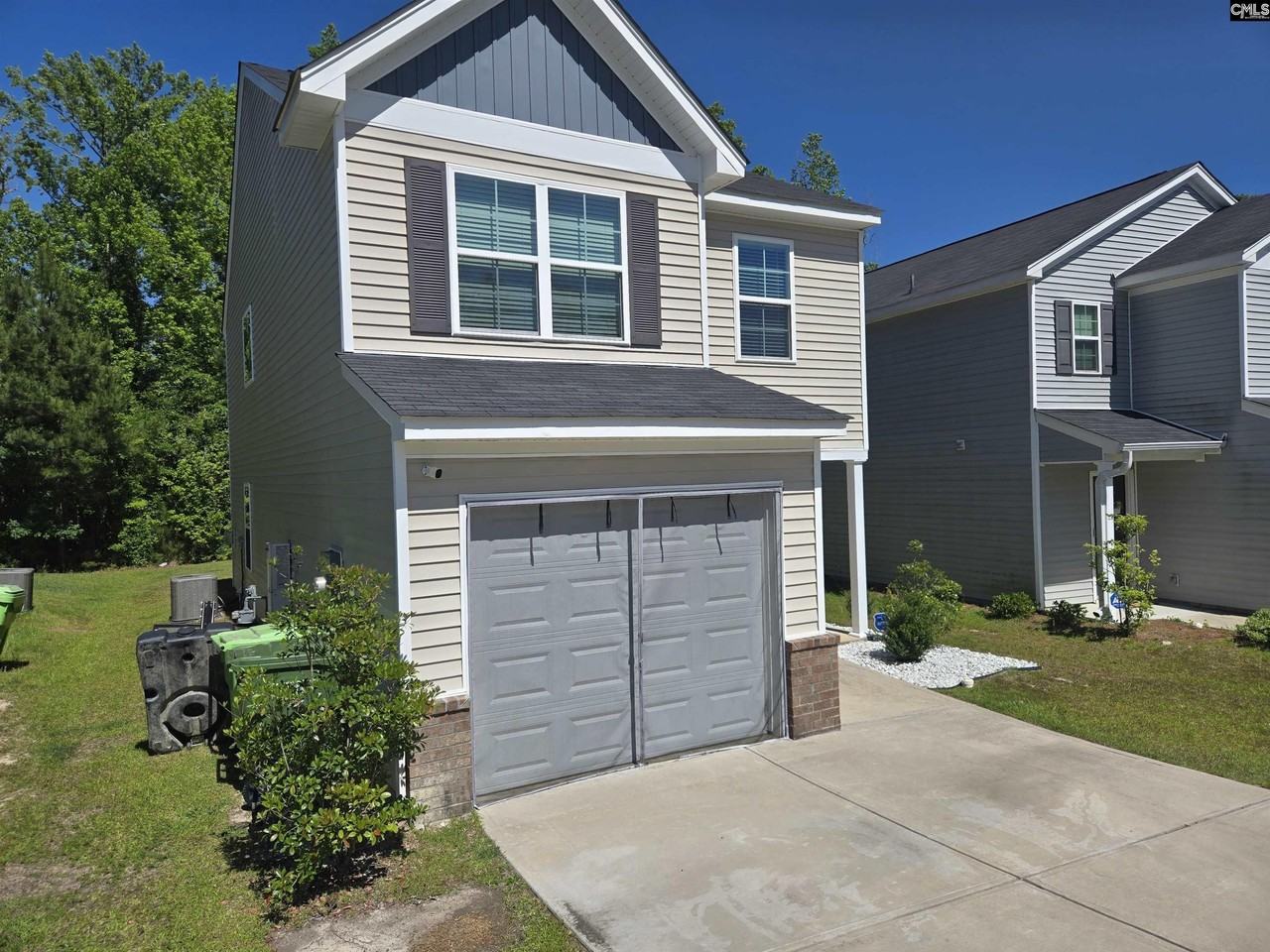 1030 Matchingham Dr - Photo 2 of 28