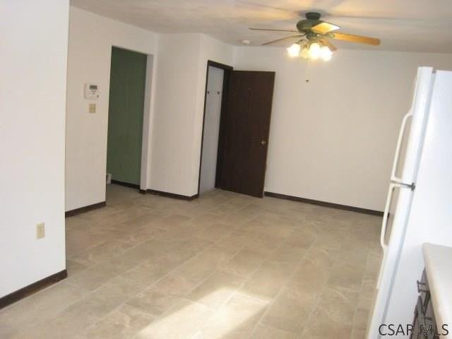 1405 Ocala Ave - Photo 4 of 33