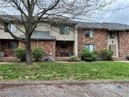 featured image of 3 Amato Dr #H