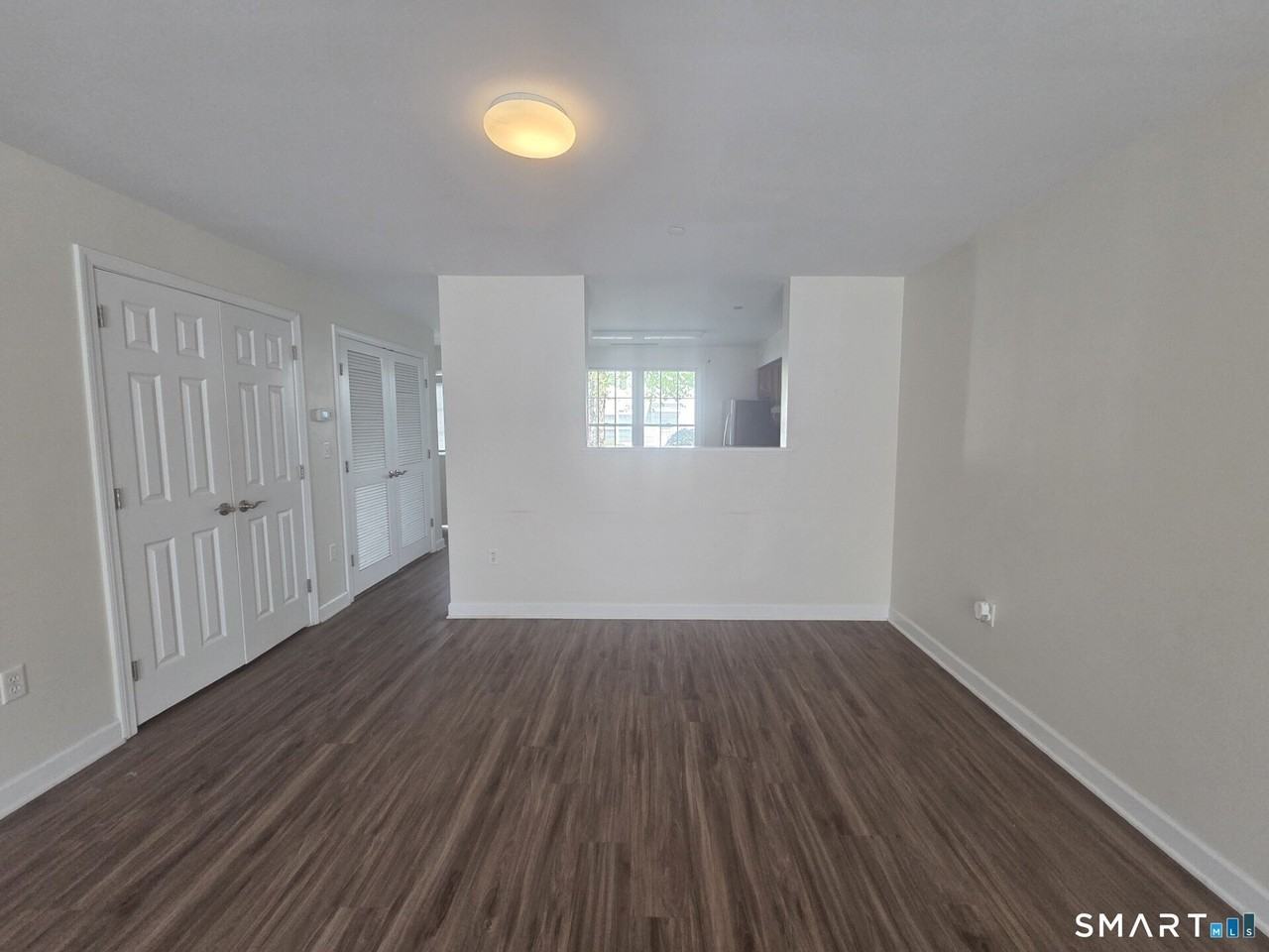 22 Fairgate Dr - Photo 4 of 14