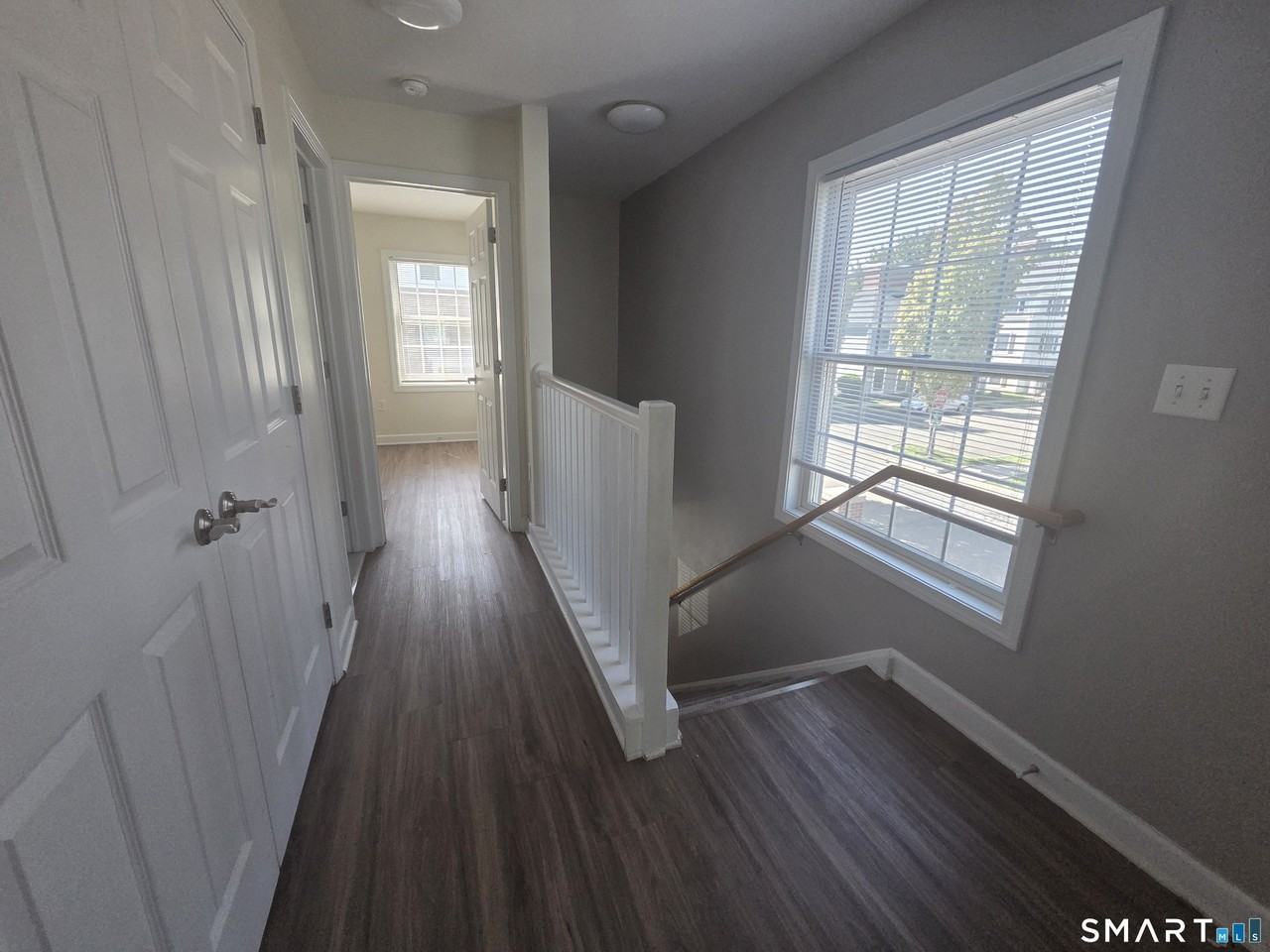 22 Fairgate Dr - Photo 6 of 14