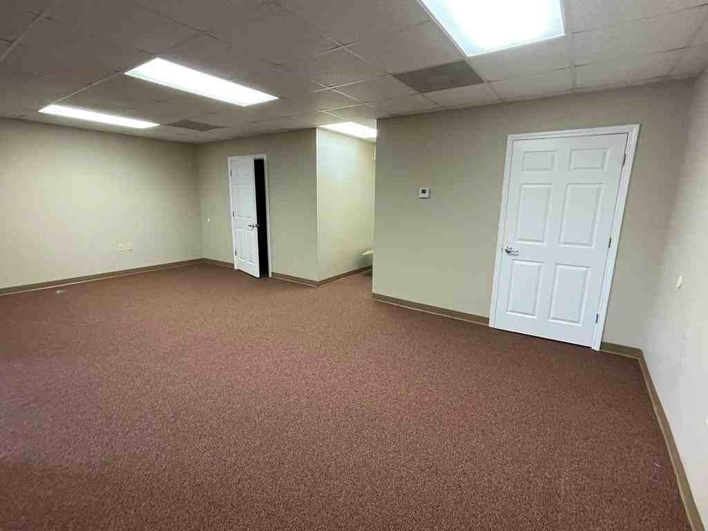 3600 S Oates St Ste 7 - Photo 2 of 5