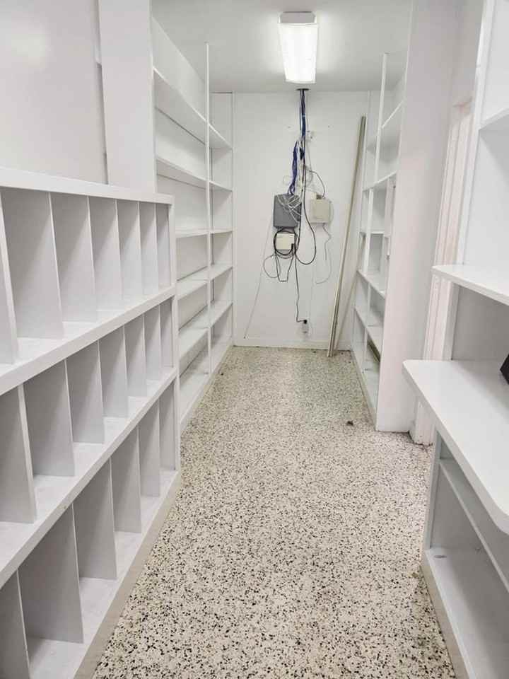 633 S Union Ave - Photo 5 of 12