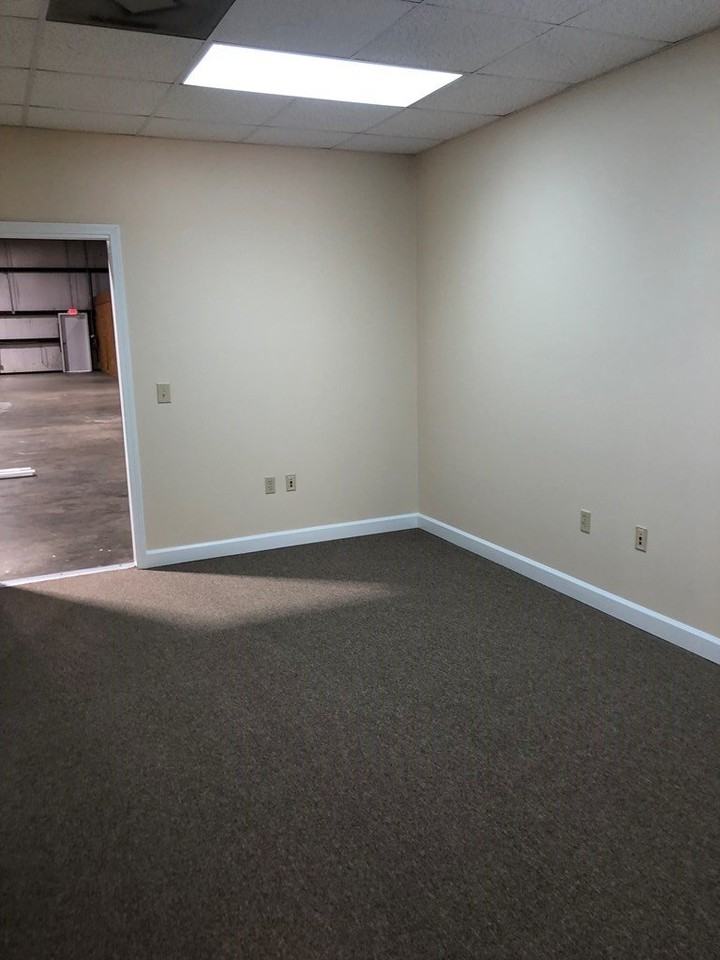 383 Kelley Dr - Photo 6 of 29
