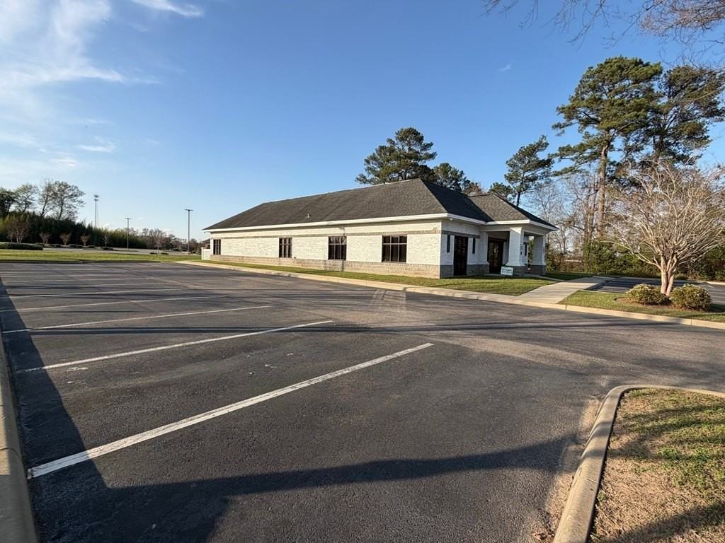200 Medical Care Way - Photo 3 of 38