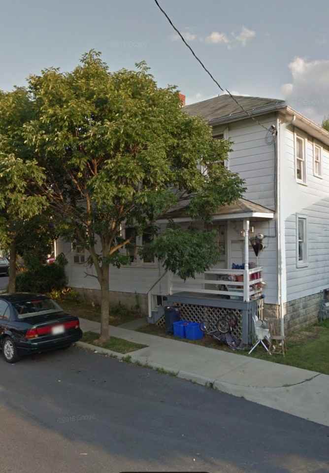 1001 S Cameron St #1 - Photo 2 of 17