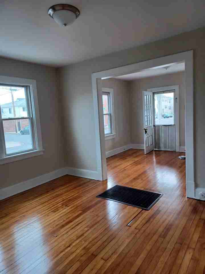 1001 S Cameron St #1 - Photo 5 of 17