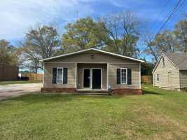featured image of 1450 Hartford Hwy