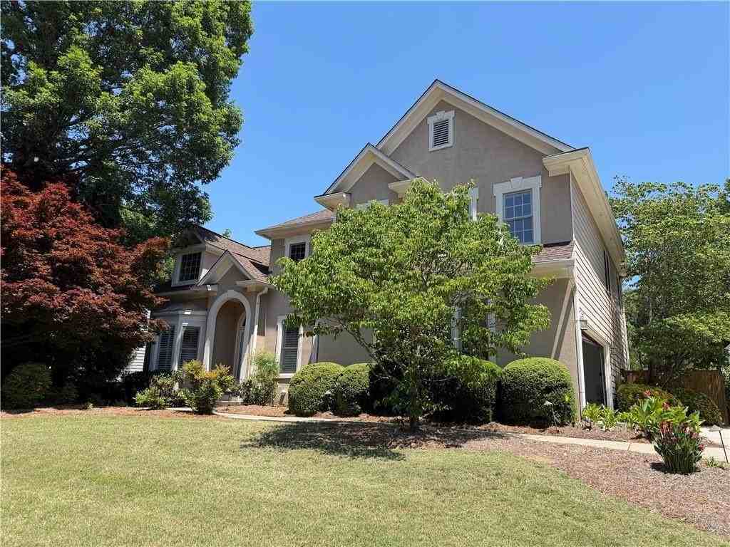 10935 Pennbrooke Xing - Photo 2 of 32