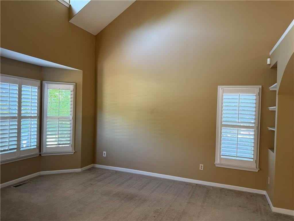 10935 Pennbrooke Xing - Photo 4 of 32