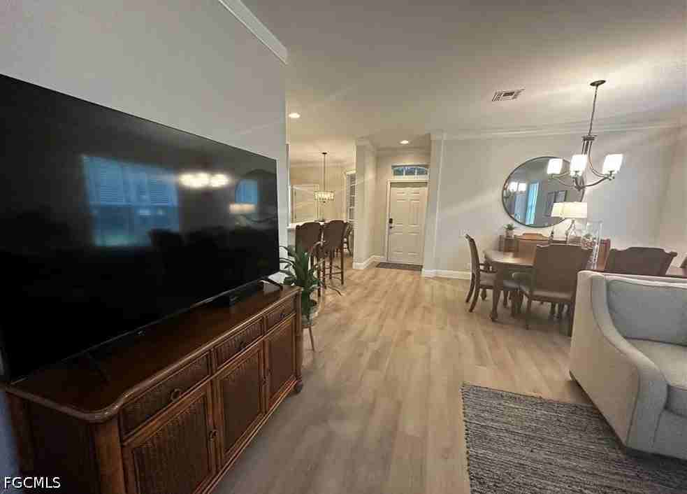 8837 E Bay Cir - Photo 4 of 17