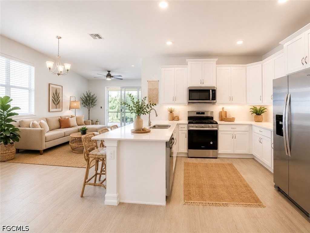 43866 Blue Heron Ln - Photo 2 of 8