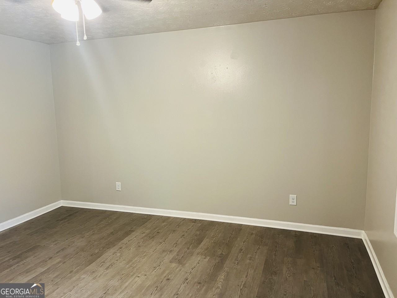 227 Bay St Ne #227 - Photo 5 of 20