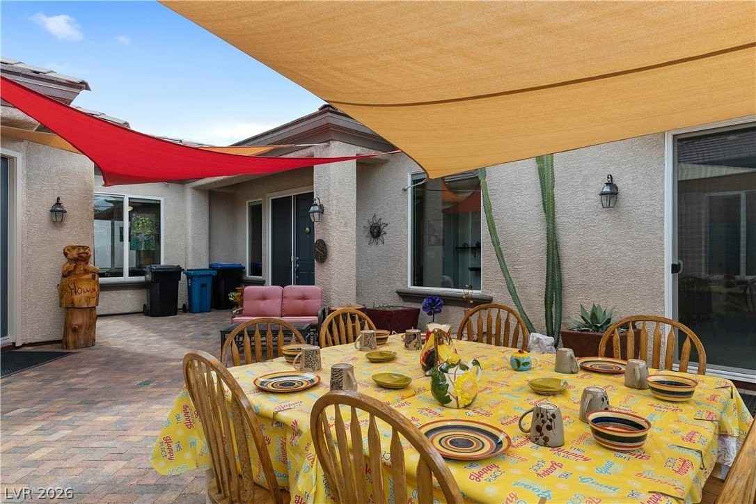 2611 Savannah Springs Ave - Photo 4 of 50