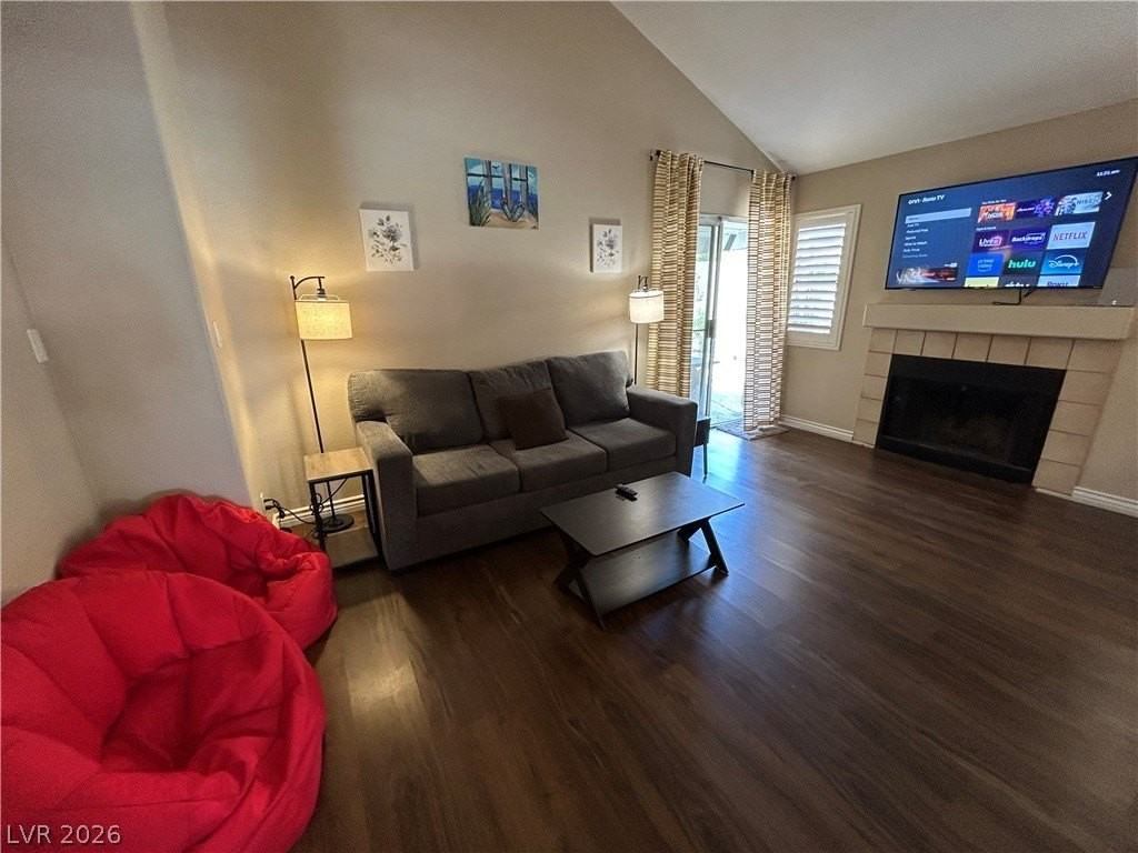 267 Westwind Rd - Photo 3 of 16