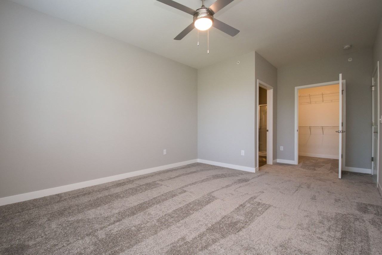 1577 Mccleary Ln #1577-2B - Photo 4 of 16