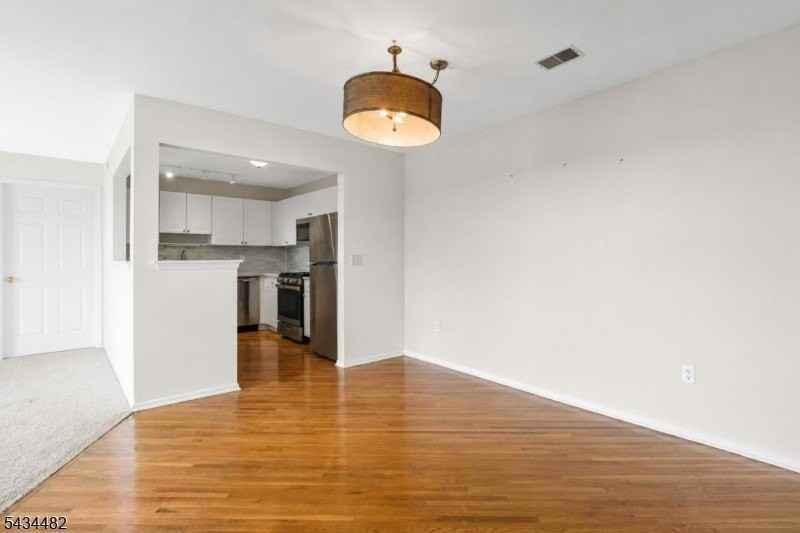 1636 King Ct - Photo 5 of 22