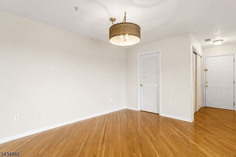 1636 King Ct - Photo 6 of 22