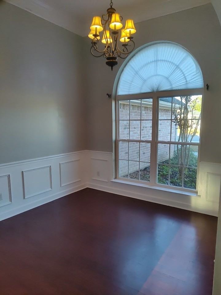 203 Augusta Way - Photo 4 of 14