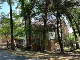 featured image of 801 Country Club Cir