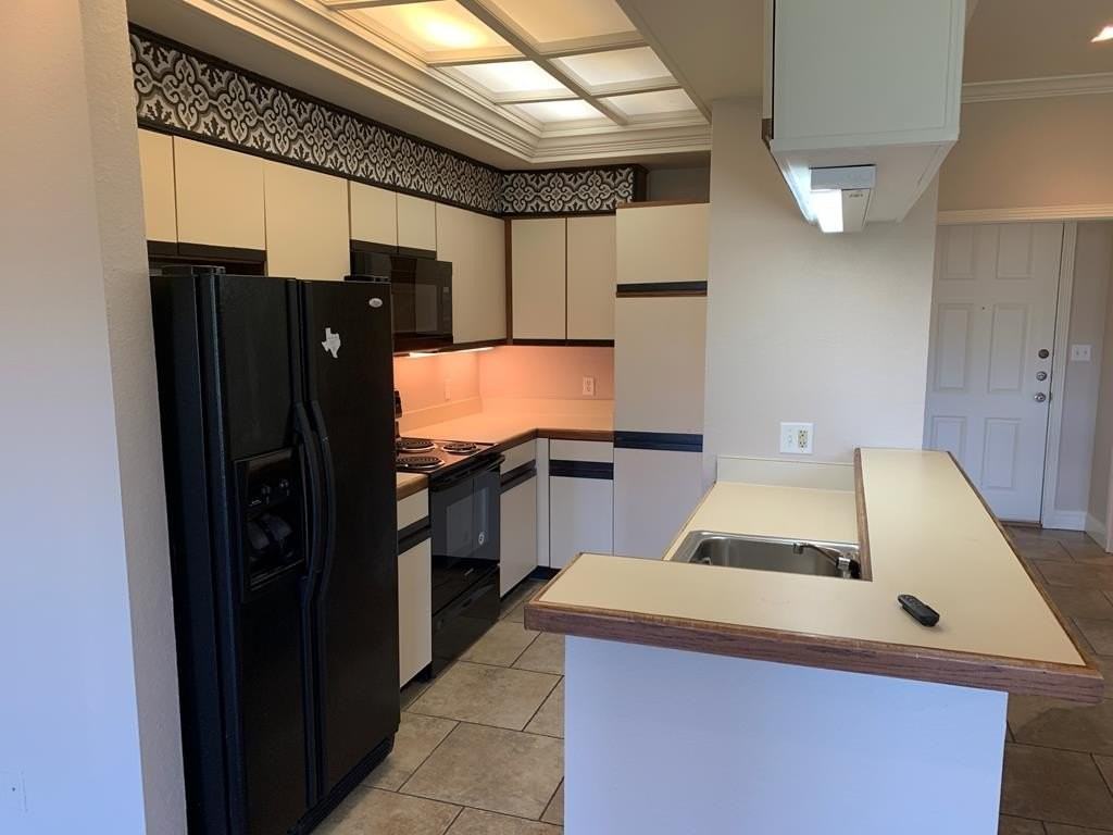 801 Country Club Cir - Photo 6 of 14