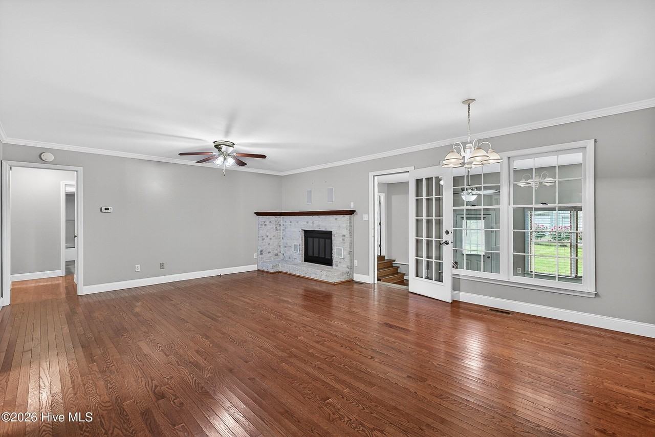 1313 Pony Farm Rd - Photo 6 of 34