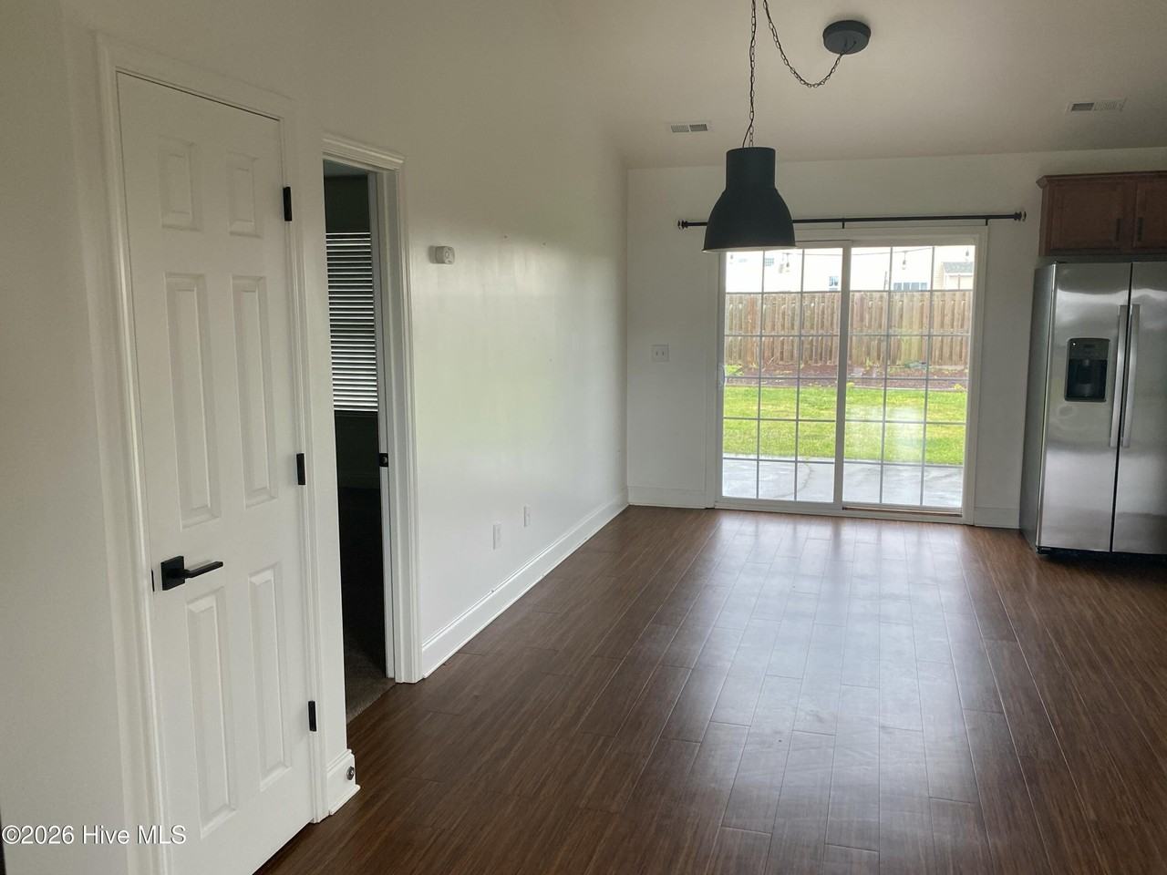 2710 Bow Hunter Dr - Photo 3 of 34