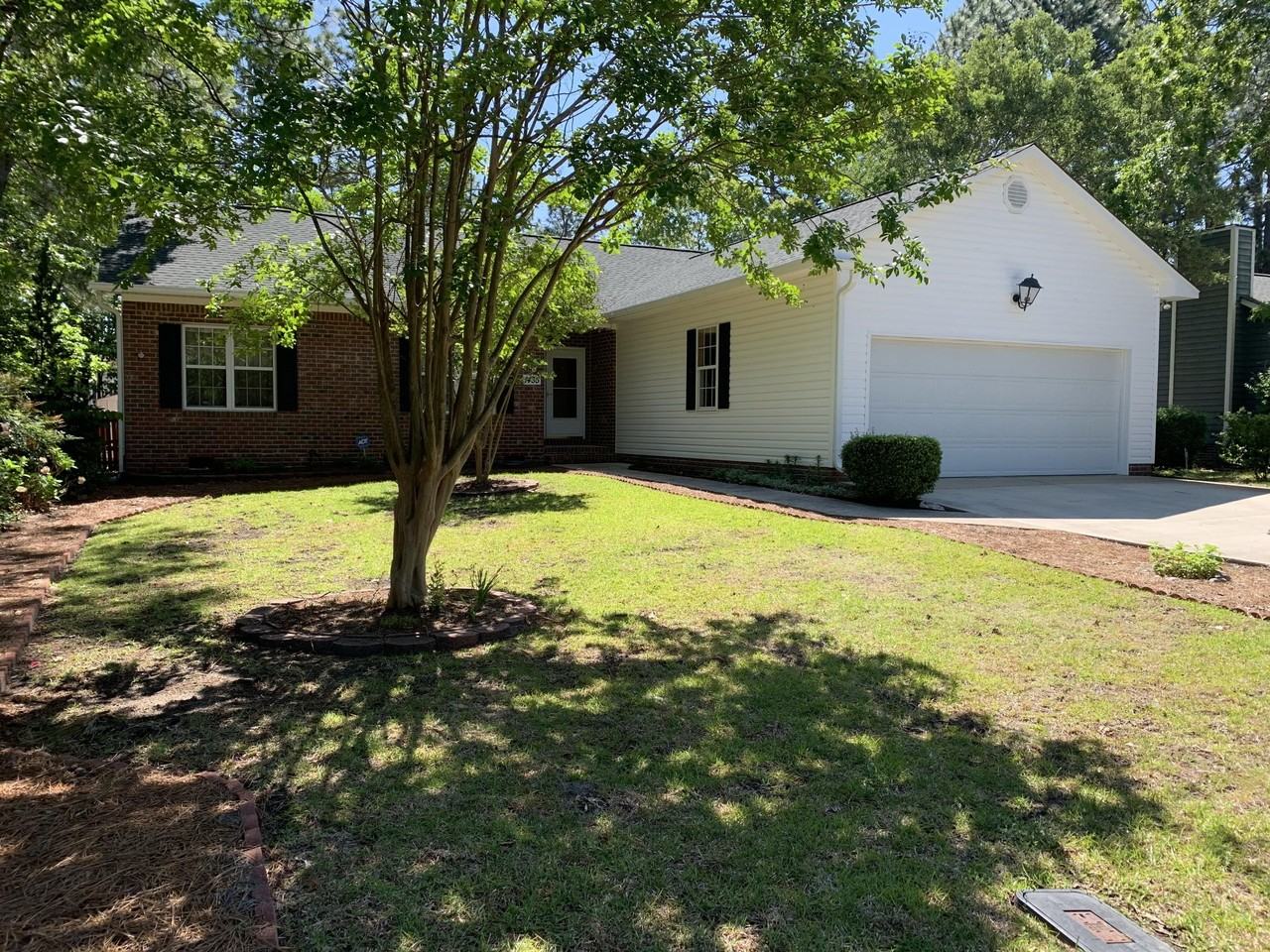 1455 Longleaf Dr E - Photo 2 of 15