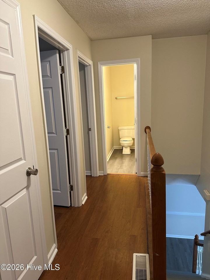 1117 Grovemont Dr #I2 - Photo 3 of 16