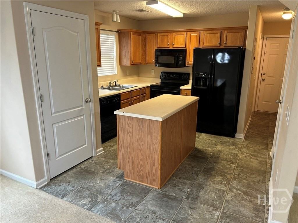 197 Bridgewater Cir - Photo 5 of 22