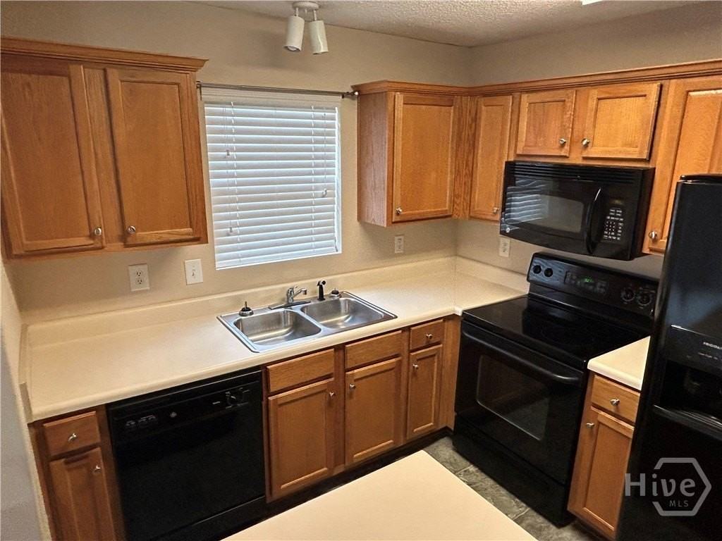 197 Bridgewater Cir - Photo 6 of 22