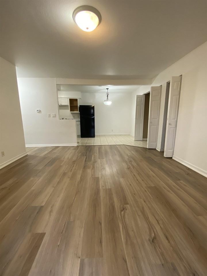 3 27th St #116 - Photo 2 of 11