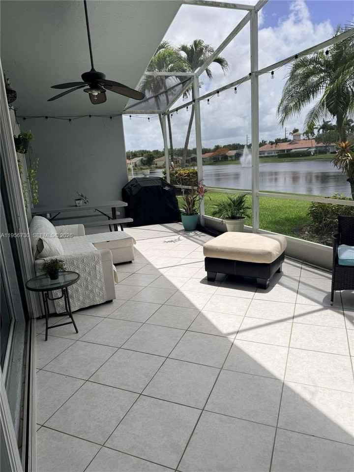 10390 Utopia Cir E #10390 - Photo 2 of 26