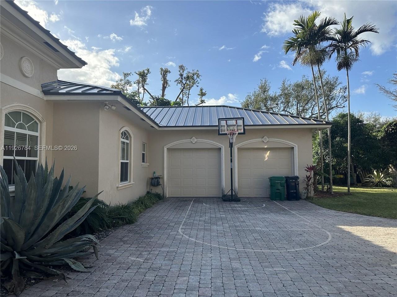 15335 Sw 80th Ave - Photo 4 of 8