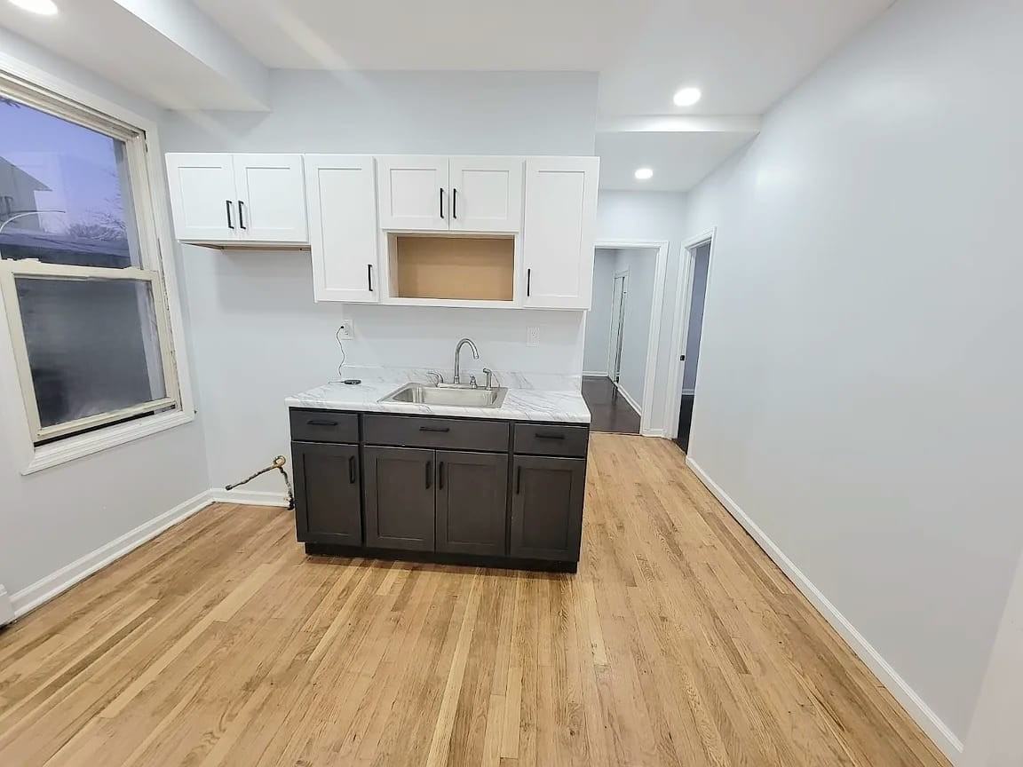 10 Rodwell Ave #1C - Photo 2 of 8