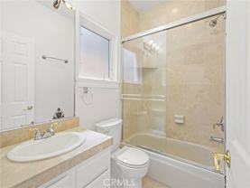 3210 N Ardmore Ave - Photo 1 of 1