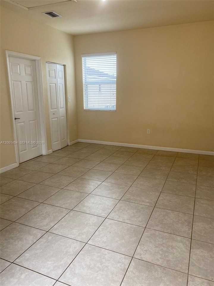 17186 Sw 93rd St #9410 - Photo 3 of 7