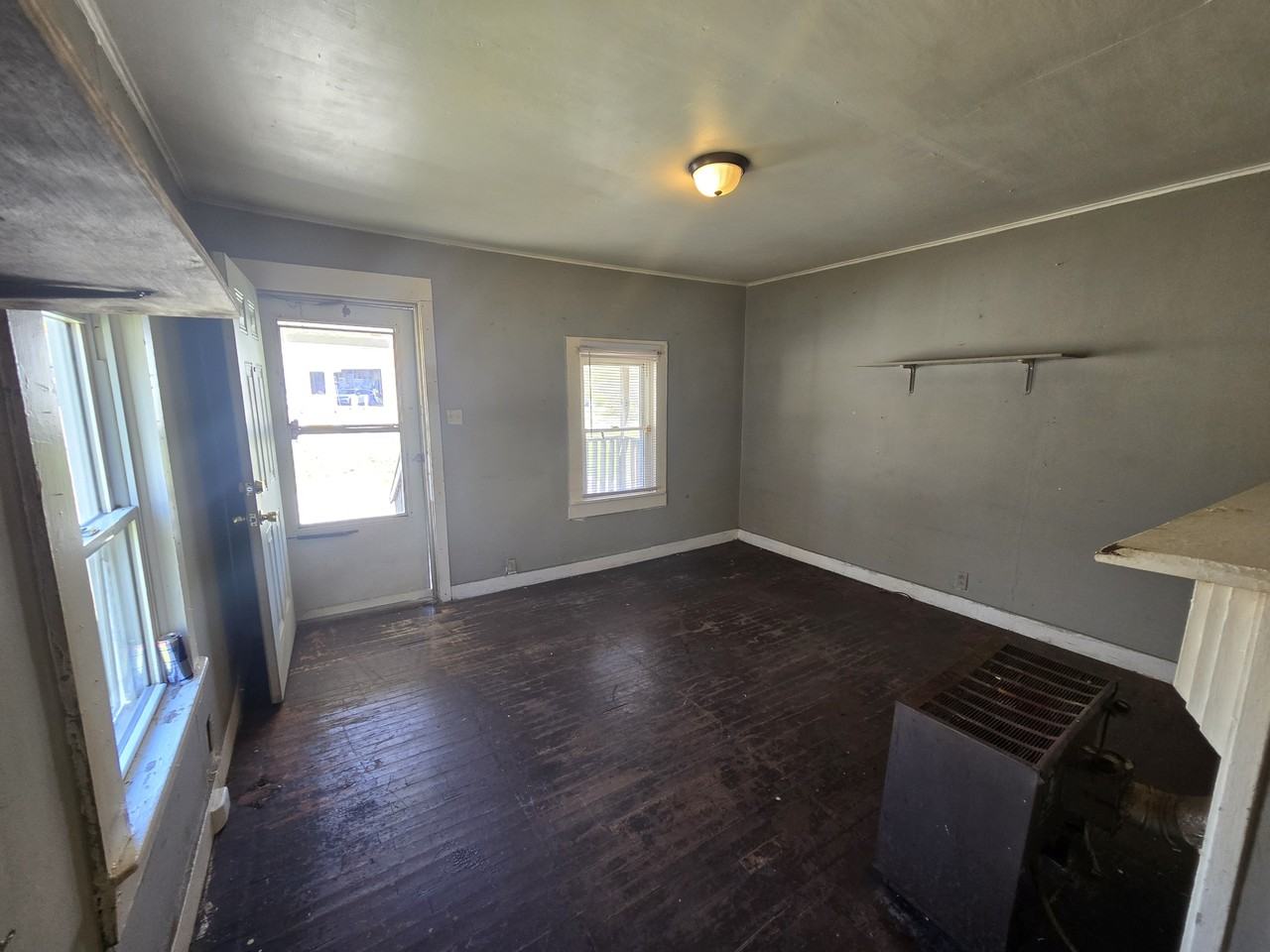 1407 Cooper St #1 - Photo 2 of 4