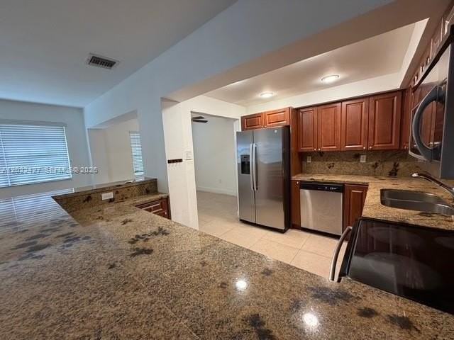 6370 Sw 17th St - Photo 4 of 14