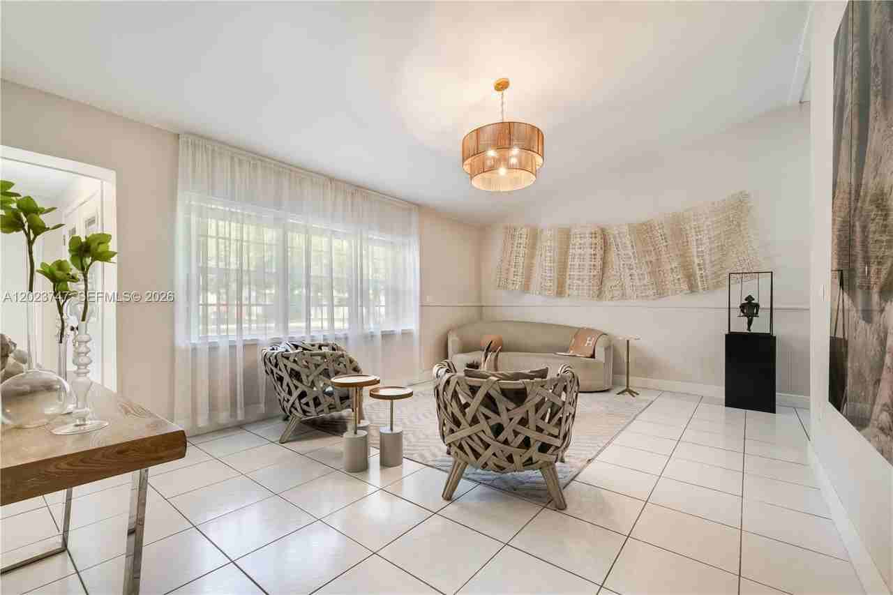 11515 Sw 81st Rd #11515 - Photo 4 of 33