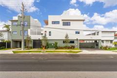 721 Sw 11th St #G - Photo 1 of 1