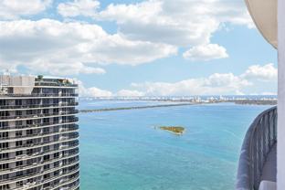 1750 N Bayshore Dr #5611 - Photo 1 of 1